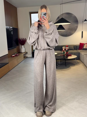 Komplet Sweterkowy Beżowy Ture ClothStore