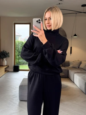 Komplet Sweterkowy Czarny Agat ClothStore