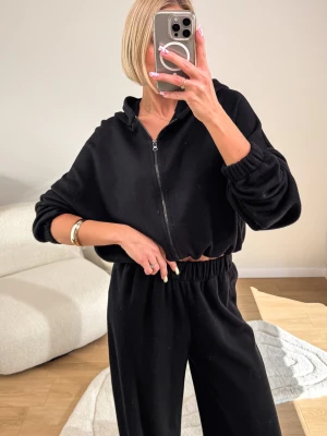 Komplet Sweterkowy Czarny Ture ClothStore