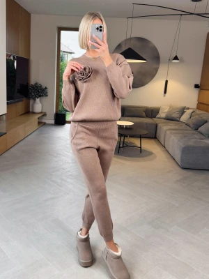 Komplet Sweterkowy Taupe Tes ClothStore