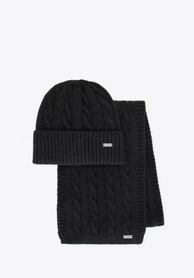 Komplet zimowy damski w warkoczowy wzór czarny Wittchen