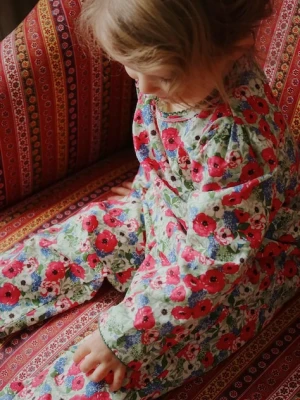 Konges Sløjd komplet BABETTE PUFF SET GOTS