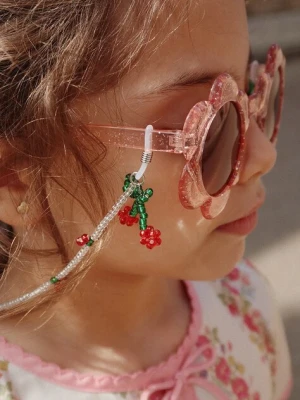 Konges Sløjd łańcuszek do okularów dziecięcy SUNGLASSES BEAD CHAIN CHERRY