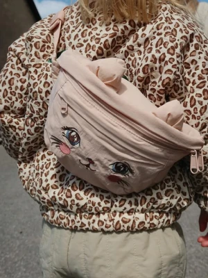 Konges Sløjd nerka JUNO KITTY BUMBAG