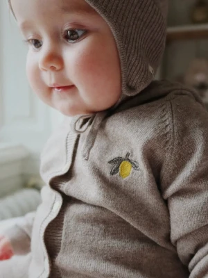 Konges Sløjd pajacyk niemowlęcy MATTOU KNIT ONESIE