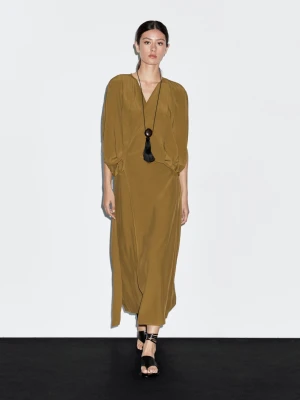 Kopertowa Sukienka Ze Sprzączką - Oliwkowy - - Massimo Dutti - Kobieta
