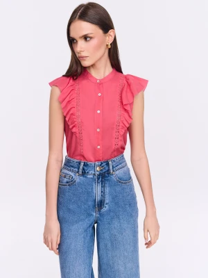 Koralowa bluzka na guziki z ażurowymi zdobieniami i stójką TARANKO