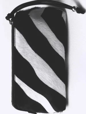 Kosmetyczka ze skóry z motywem zebry czarny - Kobieta - Rozmiar uniwersalny - MANGO
