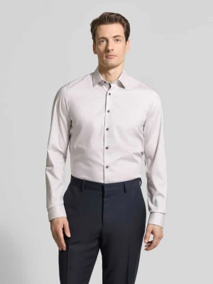 Koszula biznesowa o kroju body fit z kołnierzykiem typu kent OLYMP Level Five