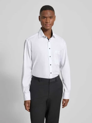 Koszula biznesowa o kroju comfort fit z bawełny z kołnierzykiem typu kent Eterna