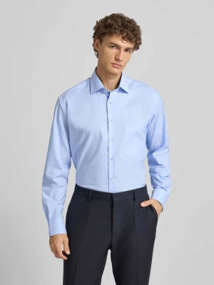 Koszula biznesowa o kroju comfort fit z bawełny z kołnierzykiem typu kent Eterna
