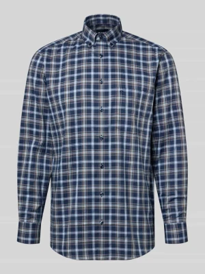 Koszula biznesowa o kroju comfort fit z kołnierzykiem typu button down OLYMP Luxor Granatowy