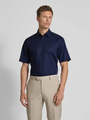 Koszula biznesowa o kroju modern fit z listwą guzikową Eterna