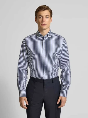 Koszula biznesowa o kroju modern fit z listwą guzikową Eterna