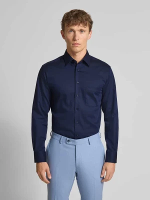 Koszula biznesowa o kroju modern fit z listwą guzikową Eterna