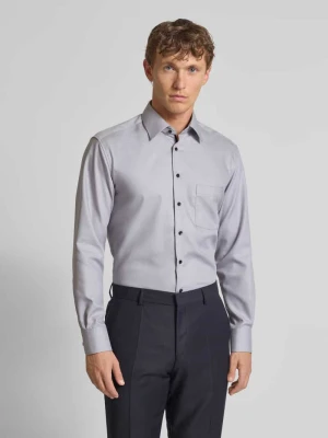 Koszula biznesowa o kroju modern fit z listwą guzikową Eterna