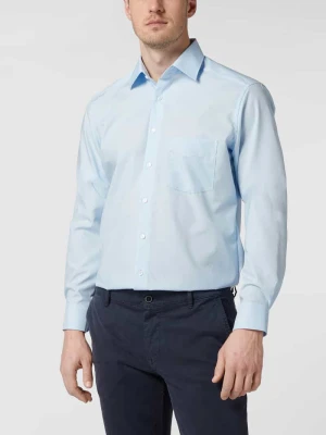 Koszula biznesowa o kroju modern fit z popeliny Olymp