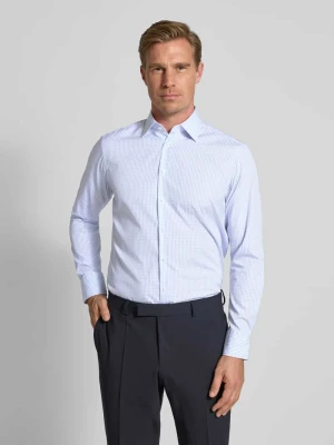 Koszula biznesowa o kroju regular fit i jakości premium z kołnierzykiem typu kent Christian Berg Men