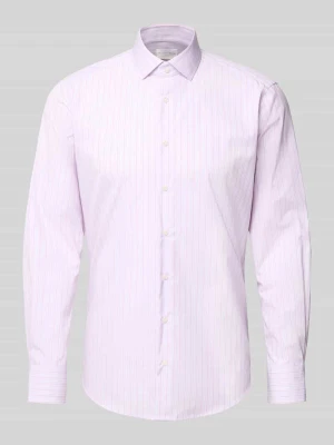 Koszula biznesowa o kroju regular fit i jakości premium z kołnierzykiem typu kent Christian Berg Men