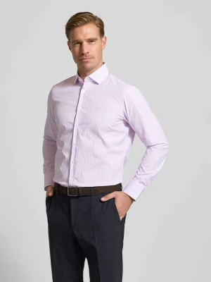 Koszula biznesowa o kroju regular fit i jakości premium z kołnierzykiem typu kent Christian Berg Men
