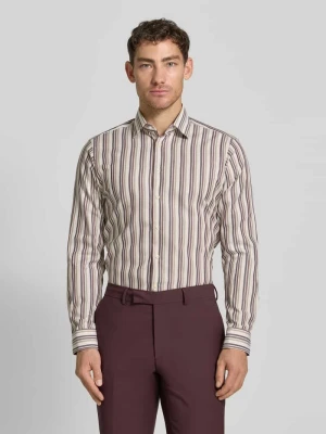 Koszula biznesowa o kroju regular fit z bawełny z kołnierzykiem typu kent Christian Berg Men