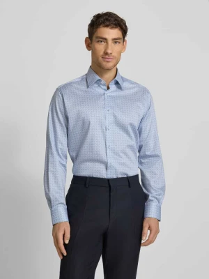 Koszula biznesowa o kroju regular fit z bawełny z kołnierzykiem typu kent Eterna