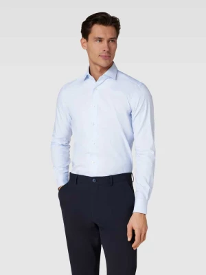 Koszula biznesowa o kroju regular fit z jednolitą fakturą XACUS