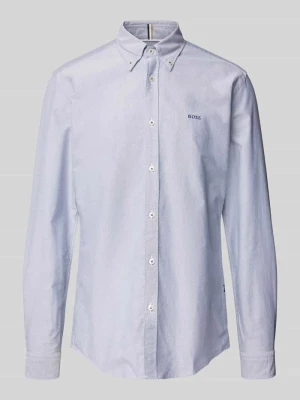 Koszula biznesowa o kroju regular fit z kołnierzykiem typu button down model ‘Roan’ Boss