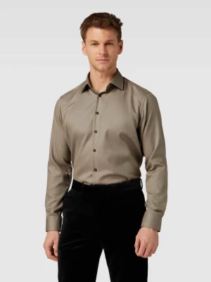 Koszula biznesowa o kroju regular fit z kołnierzykiem typu kent Christian Berg Men