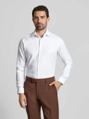 Koszula biznesowa o kroju regular fit z kołnierzykiem typu kent Christian Berg Men