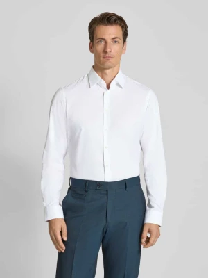 Koszula biznesowa o kroju regular fit z kołnierzykiem typu kent Christian Berg Men