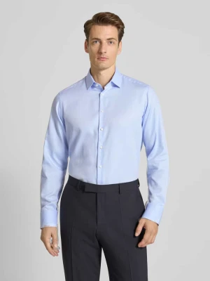 Koszula biznesowa o kroju regular fit z kołnierzykiem typu kent Christian Berg Men