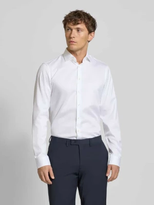 Koszula biznesowa o kroju regular fit z kołnierzykiem typu kent Christian Berg Men
