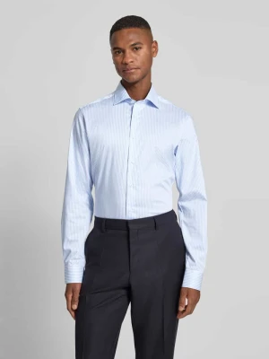 Koszula biznesowa o kroju regular fit z kołnierzykiem typu kent Eterna