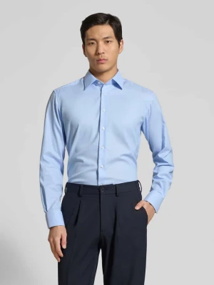 Koszula biznesowa o kroju regular fit z kołnierzykiem typu kent Eterna