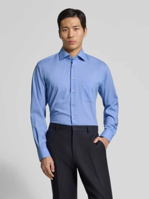 Koszula biznesowa o kroju regular fit z kołnierzykiem typu kent Eterna