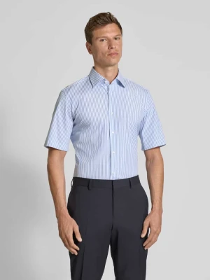Koszula biznesowa o kroju regular fit z kołnierzykiem typu kent model ‘Joe’ Boss