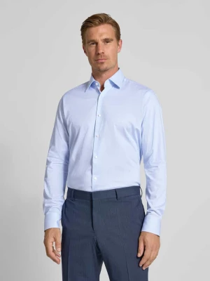 Koszula biznesowa o kroju regular fit z kołnierzykiem typu kent model ‘JOE’ Boss