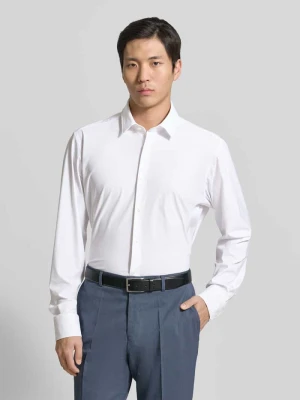 Koszula biznesowa o kroju regular fit z kołnierzykiem typu kent model 'JOE' Boss