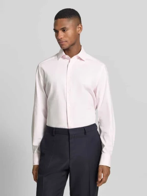 Koszula biznesowa o kroju regular fit z kołnierzykiem typu kent Olymp