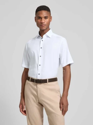 Koszula biznesowa o kroju regular fit z kołnierzykiem typu kent Olymp