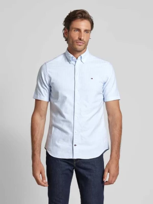 Koszula biznesowa o kroju regular fit ze wzorem w paski Tommy Hilfiger