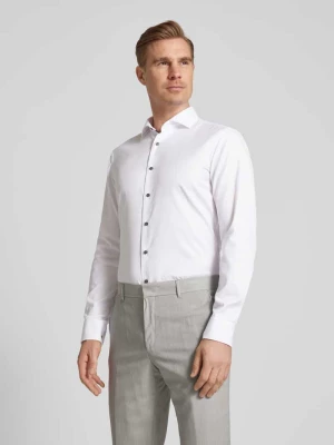 Koszula biznesowa o kroju slim fit w jednolitym kolorze Eterna