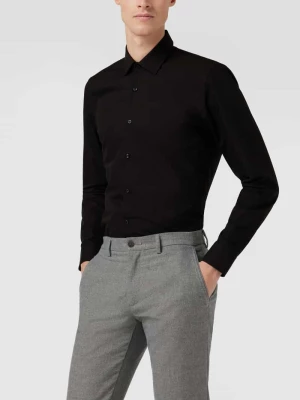 Koszula biznesowa o kroju slim fit z bawełny model ‘Jenno’ HUGO