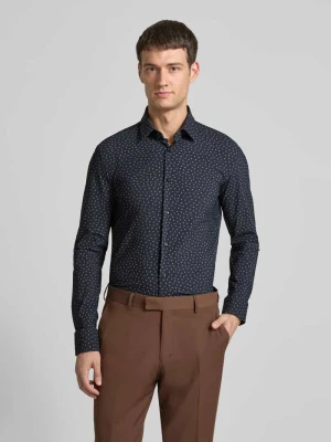 Koszula biznesowa o kroju slim fit z elastycznego materiału Performance model ‘HANK’ Boss