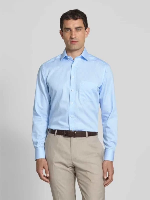 Koszula biznesowa o kroju modern fit z kieszenią na piersi model ‘Global’ Olymp