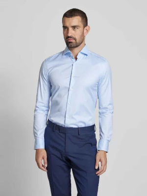 Koszula biznesowa o kroju slim fit z kołnierzykiem typu cutaway Boss