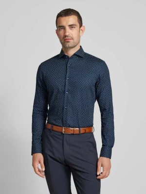Koszula biznesowa o kroju slim fit z kołnierzykiem typu cutaway model ‘Hank’ Boss
