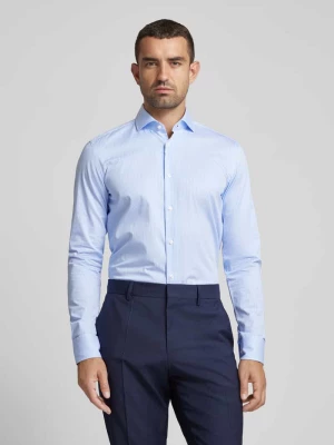 Koszula biznesowa o kroju slim fit z kołnierzykiem typu cutaway model ‘Hank’ Boss