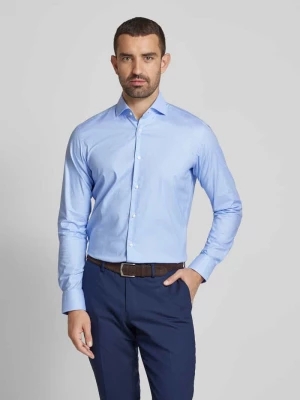 Koszula biznesowa o kroju slim fit z kołnierzykiem typu cutaway model ‘Joe’ Boss